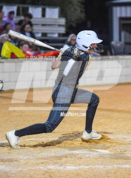 Thumbnail 3 in Lexington vs Rogers photogallery.