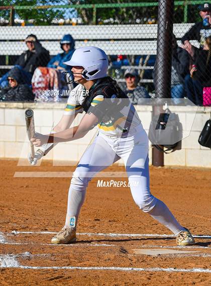 Thumbnail 3 in Lexington vs Rogers photogallery.