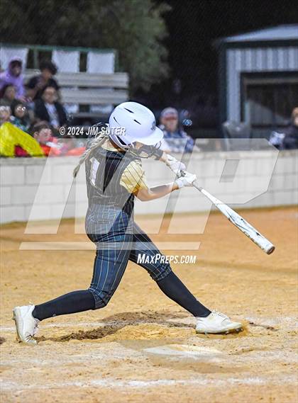 Thumbnail 1 in Lexington vs Rogers photogallery.