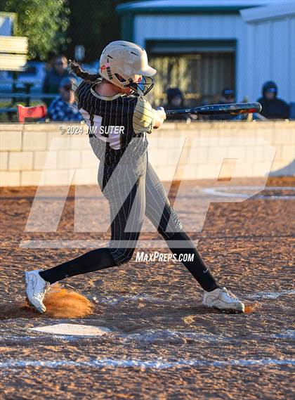 Thumbnail 2 in Lexington vs Rogers photogallery.