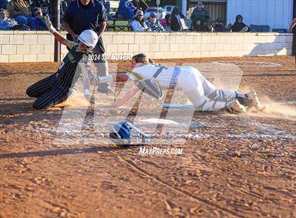 Thumbnail 1 in Lexington vs Rogers photogallery.