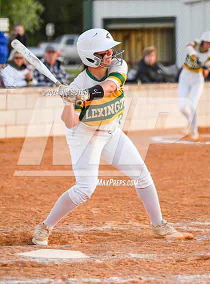 Thumbnail 3 in Lexington vs Rogers photogallery.