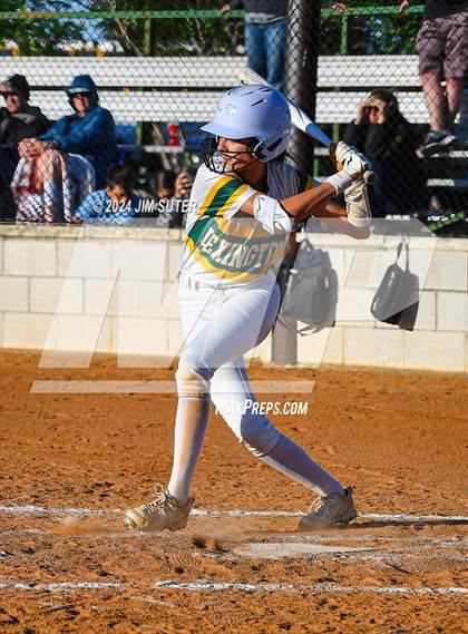 Thumbnail 3 in Lexington vs Rogers photogallery.