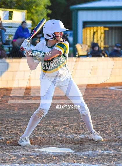 Thumbnail 1 in Lexington vs Rogers photogallery.