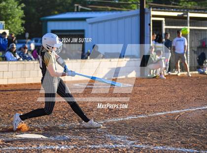 Thumbnail 2 in Lexington vs Rogers photogallery.