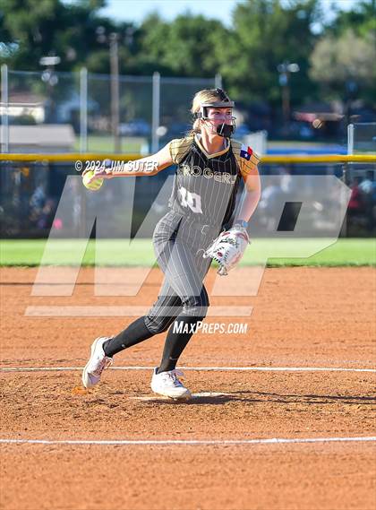 Thumbnail 2 in Lexington vs Rogers photogallery.
