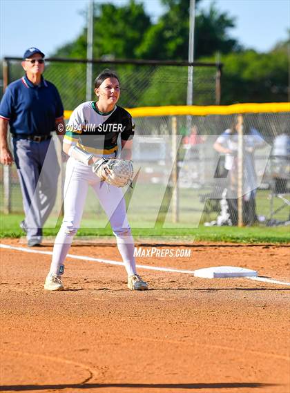 Thumbnail 2 in Lexington vs Rogers photogallery.