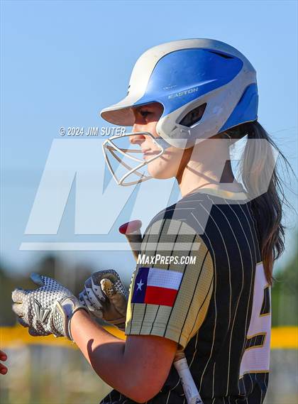 Thumbnail 1 in Lexington vs Rogers photogallery.
