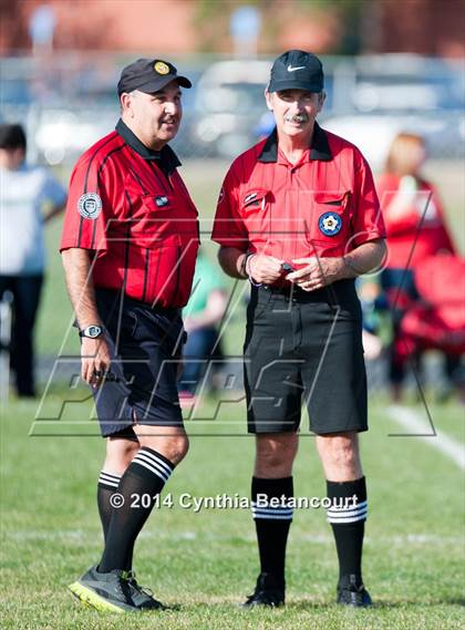 Thumbnail 2 in Smoky Hill vs. Lincoln (CHSAA 1st Round) photogallery.