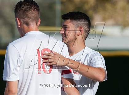Thumbnail 2 in Smoky Hill vs. Lincoln (CHSAA 1st Round) photogallery.