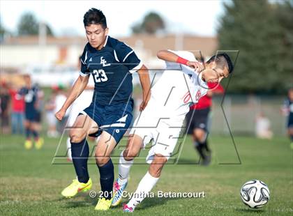Thumbnail 3 in Smoky Hill vs. Lincoln (CHSAA 1st Round) photogallery.