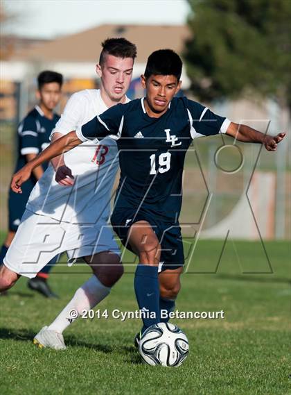 Thumbnail 2 in Smoky Hill vs. Lincoln (CHSAA 1st Round) photogallery.