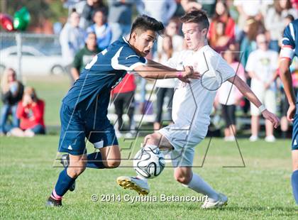 Thumbnail 2 in Smoky Hill vs. Lincoln (CHSAA 1st Round) photogallery.