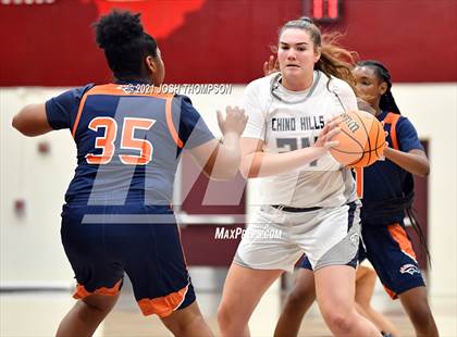 Thumbnail 2 in Chino Hills vs. Roosevelt photogallery.