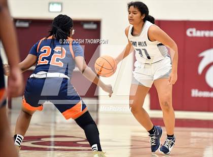Thumbnail 1 in Chino Hills vs. Roosevelt photogallery.