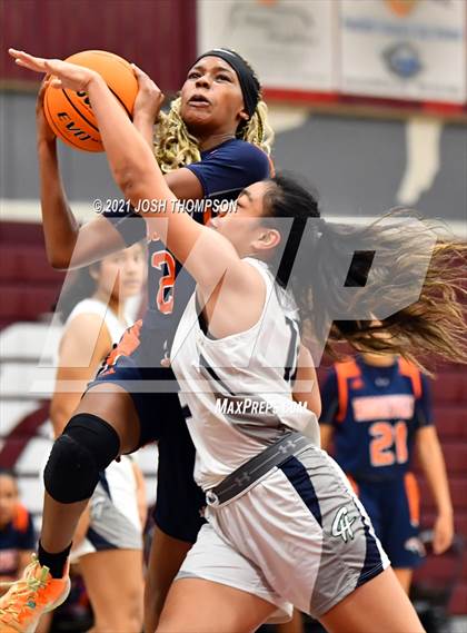 Thumbnail 3 in Chino Hills vs. Roosevelt photogallery.