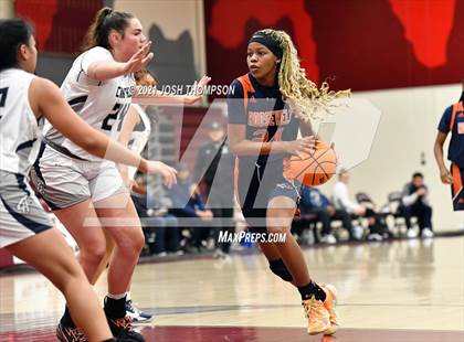 Thumbnail 2 in Chino Hills vs. Roosevelt photogallery.