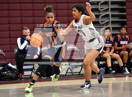 Thumbnail 1 in Chino Hills vs. Roosevelt photogallery.