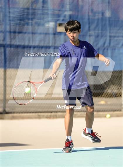 Thumbnail 2 in Esperanza vs Villa Park photogallery.