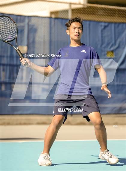 Thumbnail 2 in Esperanza vs Villa Park photogallery.