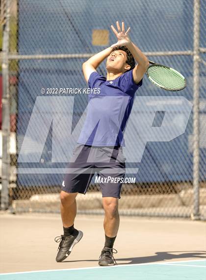 Thumbnail 1 in Esperanza vs Villa Park photogallery.