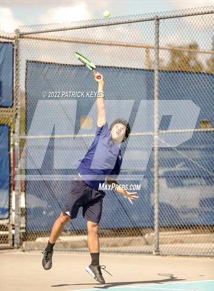 Thumbnail 2 in Esperanza vs Villa Park photogallery.