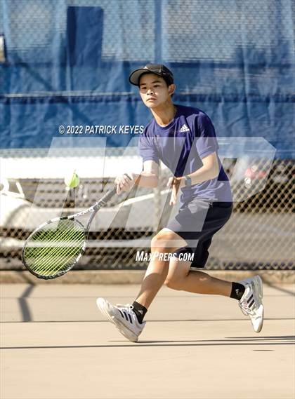 Thumbnail 2 in Esperanza vs Villa Park photogallery.