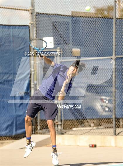 Thumbnail 2 in Esperanza vs Villa Park photogallery.