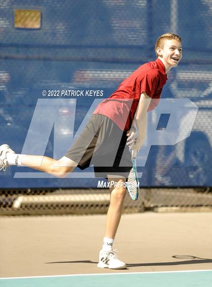 Thumbnail 3 in Esperanza vs Villa Park photogallery.