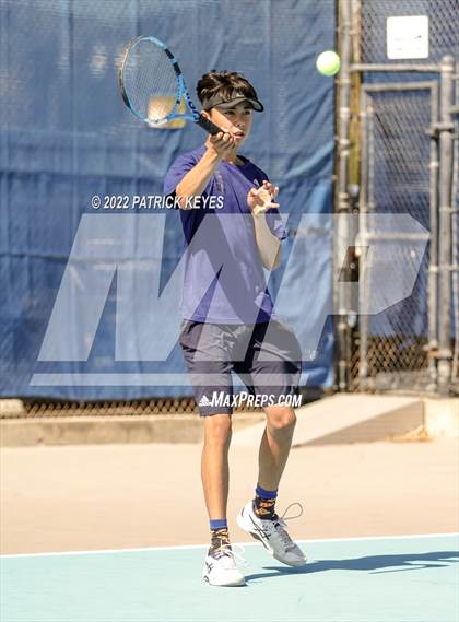 Thumbnail 2 in Esperanza vs Villa Park photogallery.