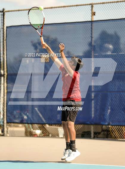 Thumbnail 3 in Esperanza vs Villa Park photogallery.