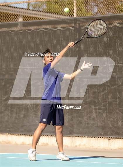 Thumbnail 2 in Esperanza vs Villa Park photogallery.