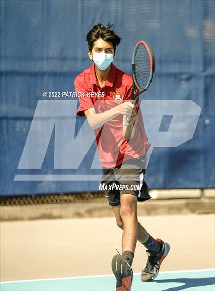 Thumbnail 3 in Esperanza vs Villa Park photogallery.