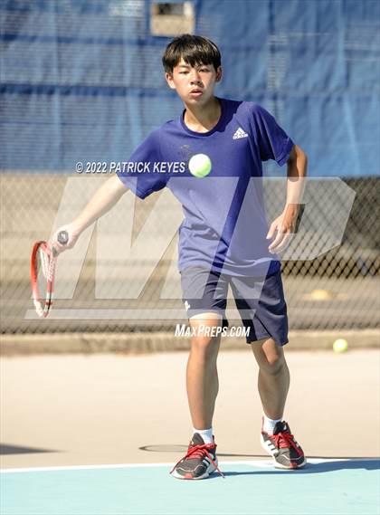 Thumbnail 3 in Esperanza vs Villa Park photogallery.