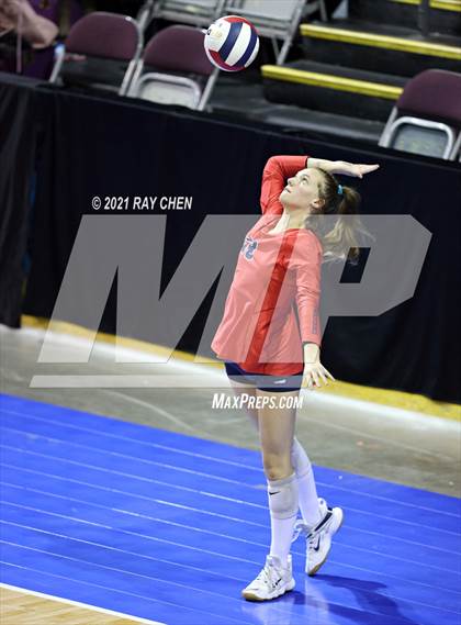 Thumbnail 2 in Cherry Creek vs. Chaparral (CHSAA 5A Final Four) photogallery.