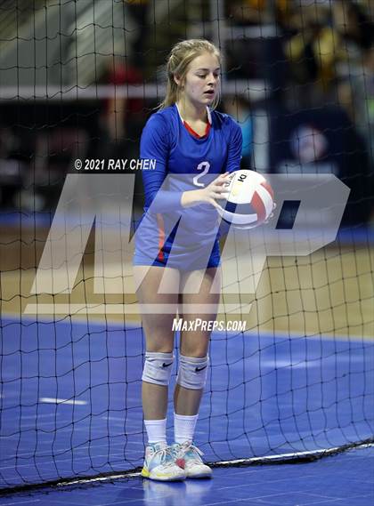 Thumbnail 1 in Cherry Creek vs. Chaparral (CHSAA 5A Final Four) photogallery.