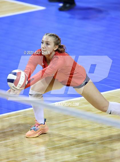 Thumbnail 3 in Cherry Creek vs. Chaparral (CHSAA 5A Final Four) photogallery.