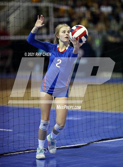 Thumbnail 2 in Cherry Creek vs. Chaparral (CHSAA 5A Final Four) photogallery.