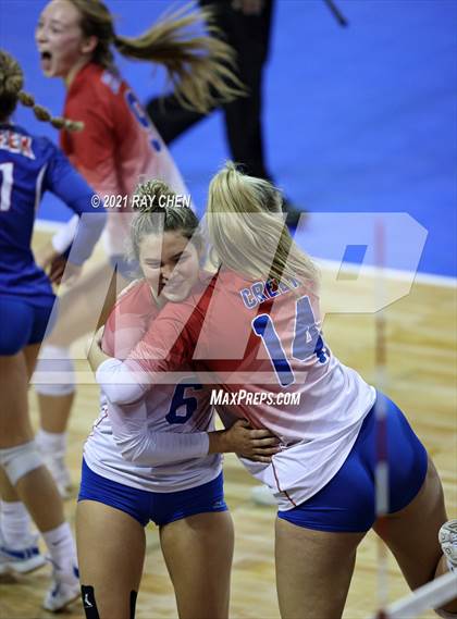 Thumbnail 1 in Cherry Creek vs. Chaparral (CHSAA 5A Final Four) photogallery.