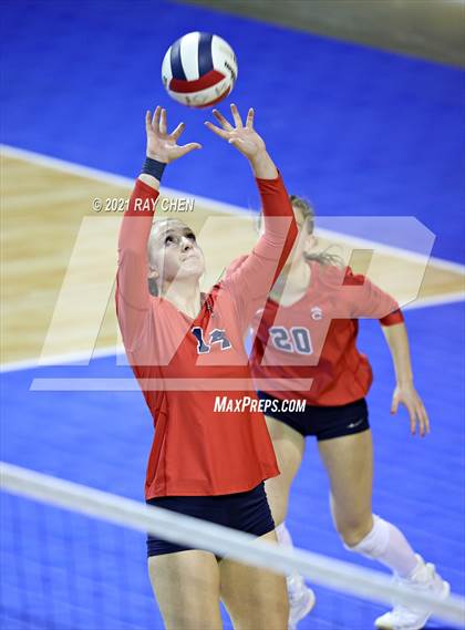 Thumbnail 1 in Cherry Creek vs. Chaparral (CHSAA 5A Final Four) photogallery.