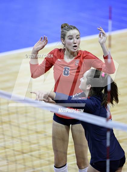 Thumbnail 3 in Cherry Creek vs. Chaparral (CHSAA 5A Final Four) photogallery.