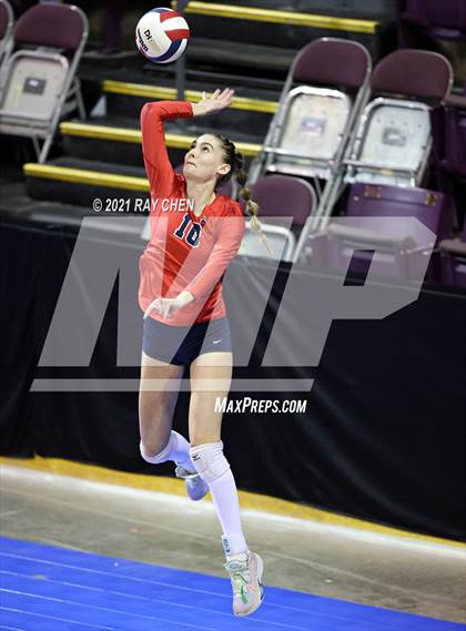 Thumbnail 3 in Cherry Creek vs. Chaparral (CHSAA 5A Final Four) photogallery.