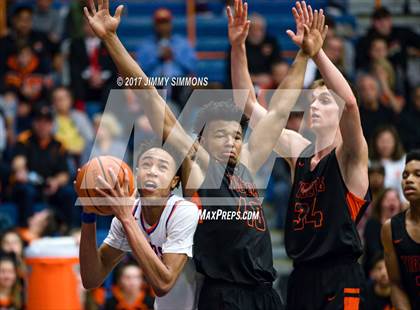 Thumbnail 3 in Edwardsville @ East St. Louis photogallery.