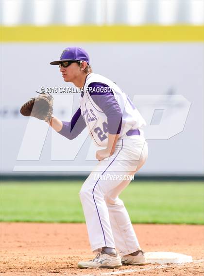 Thumbnail 3 in Ticonderoga vs. Avon (NYSPHSAA Class C Final) photogallery.