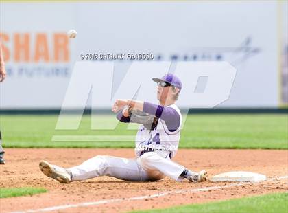 Thumbnail 2 in Ticonderoga vs. Avon (NYSPHSAA Class C Final) photogallery.
