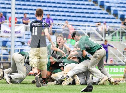 Thumbnail 3 in Ticonderoga vs. Avon (NYSPHSAA Class C Final) photogallery.
