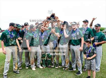 Thumbnail 3 in Ticonderoga vs. Avon (NYSPHSAA Class C Final) photogallery.