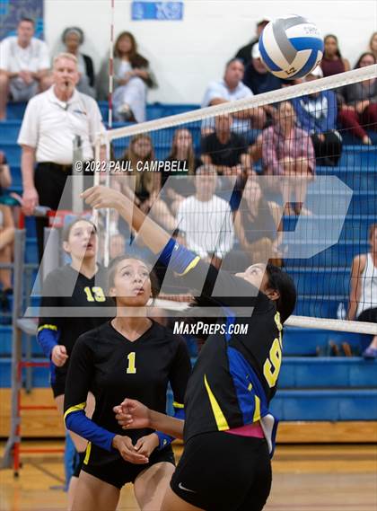 Thumbnail 1 in Casa Grande @ Cactus Shadows photogallery.