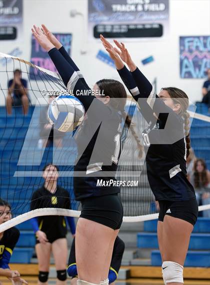 Thumbnail 3 in Casa Grande @ Cactus Shadows photogallery.