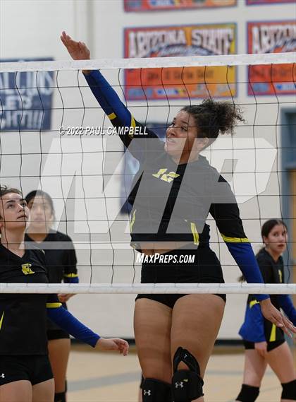 Thumbnail 2 in Casa Grande @ Cactus Shadows photogallery.